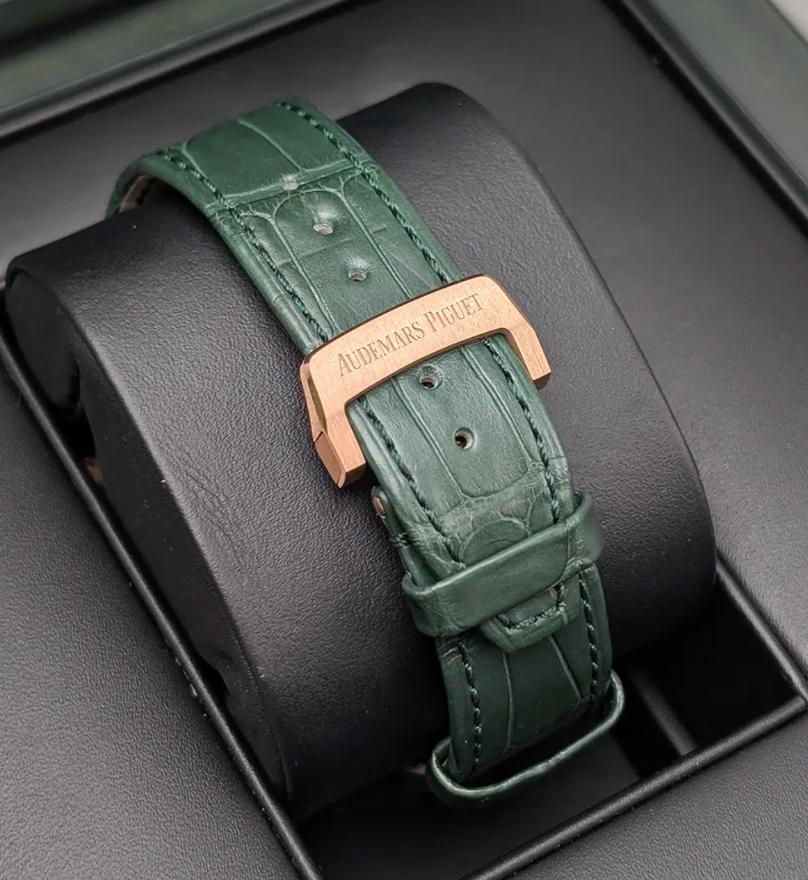 Audemars Piguet Royal Oak Chronograph 26240OR.OO.D404CR.01 Green Dial “50th Anniversary” Rose Gold