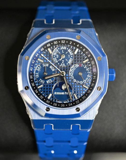 Audemars Piguet Royal Oak Perpetual Calendar 26579CS.OO.1225CS.01 Blue Ceramic