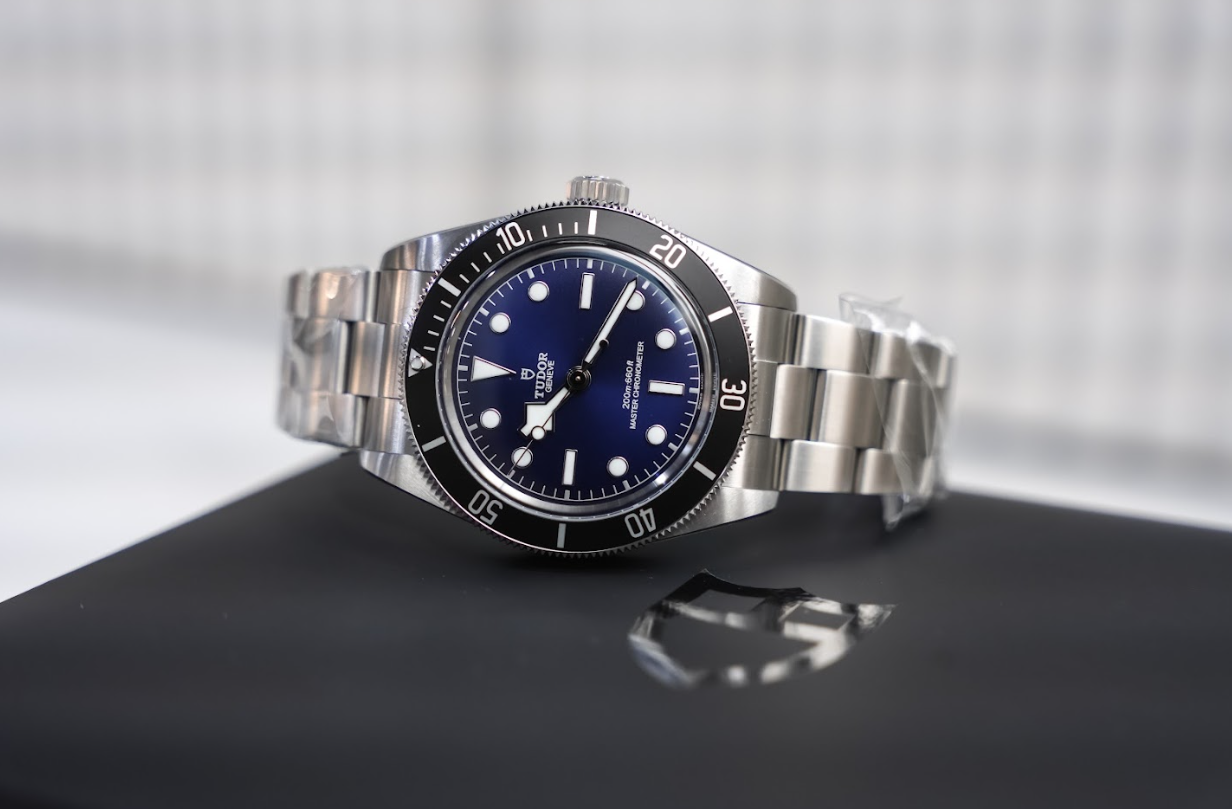 Tudor Black Bay 68 – Stainless Steel – Blue Dial – Diver’s Watch