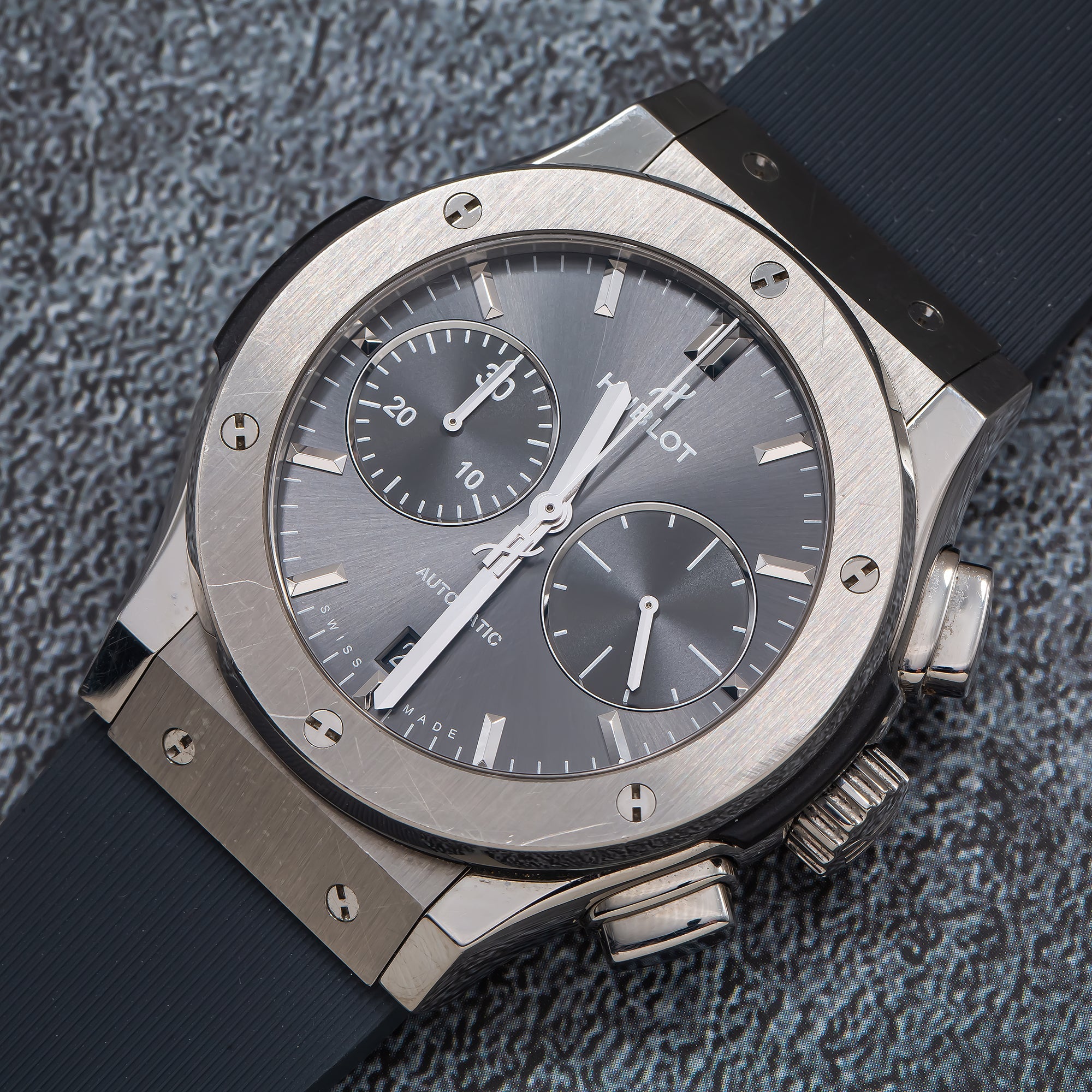 Hublot Classic Fusion 521.NX.7071.LR 45MM Silver Dial With Rubber Bracelet