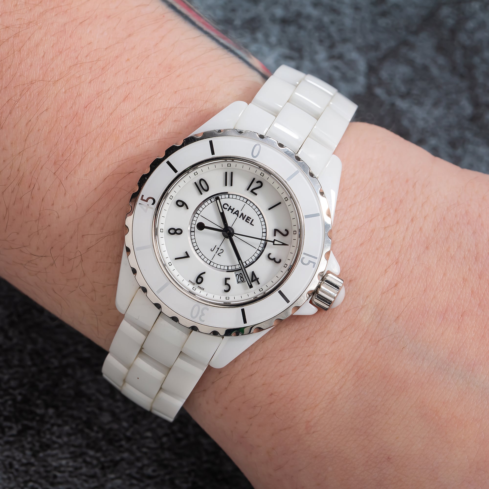 Chanel J12 H0968 33MM Quartz White Dial With White Ceramic Bracelet