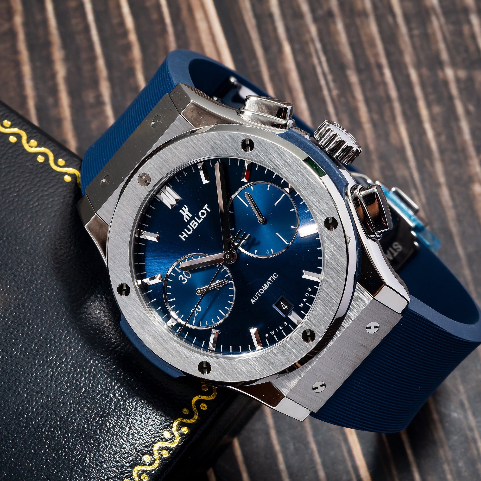 Hublot Classic Fusion Chronograph 521.NX.1171.RX Blue Dial With Rubber Bracelet