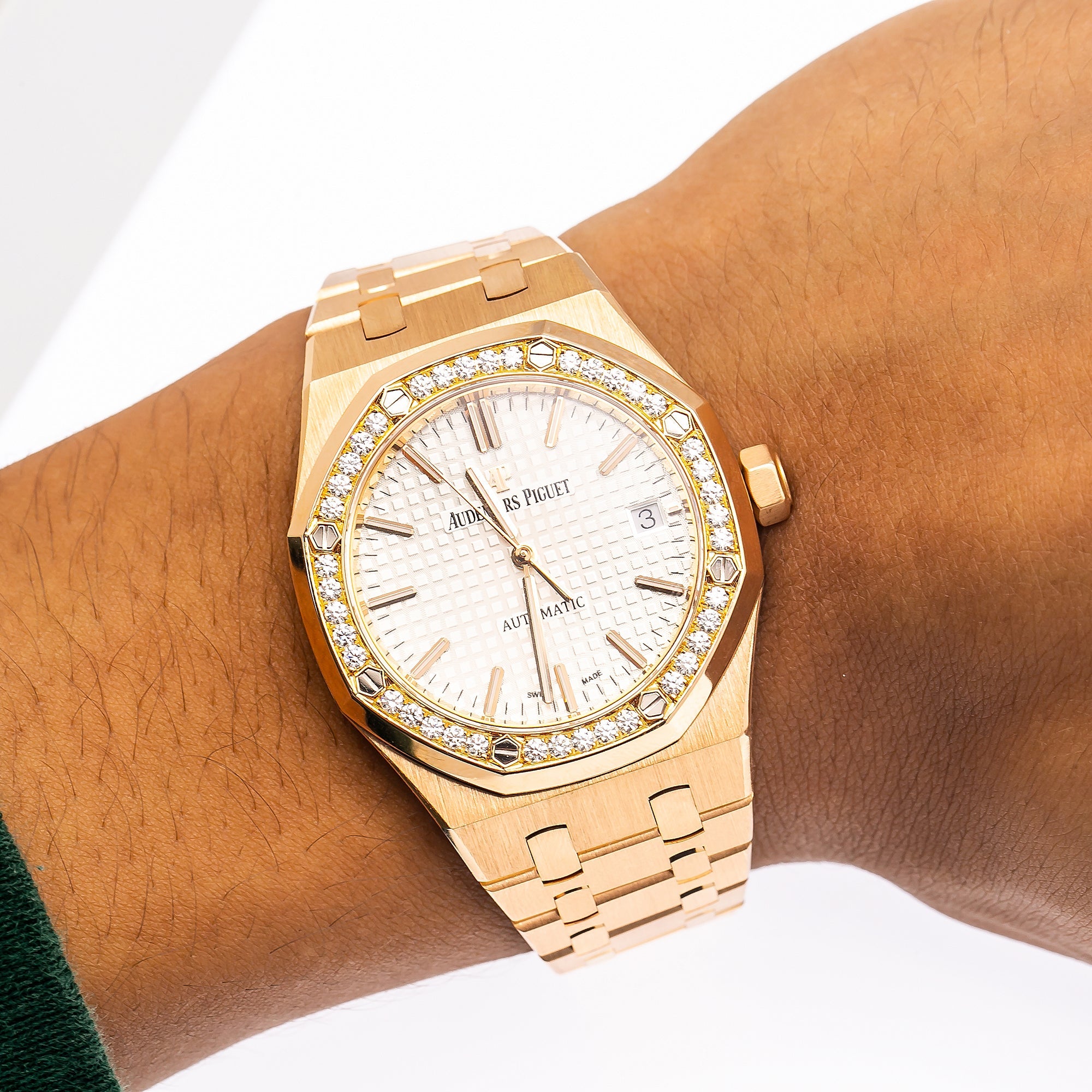 Audemars Piguet Royal Oak 37mm White Dial With Rose Gold Bracelet-Audemars Piguet-JD Watches NY